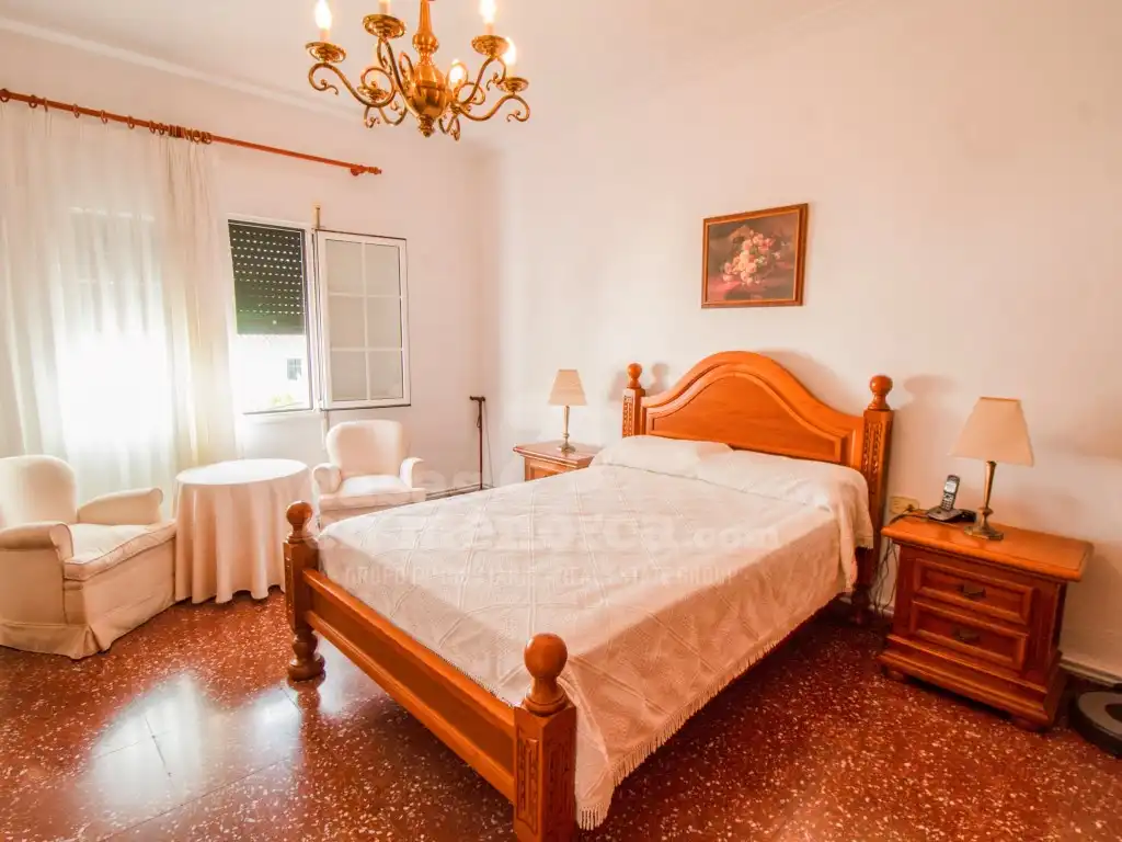 Dormitori de Casa o xalet en venda en Es Castell amb Calefacció i Terrassa