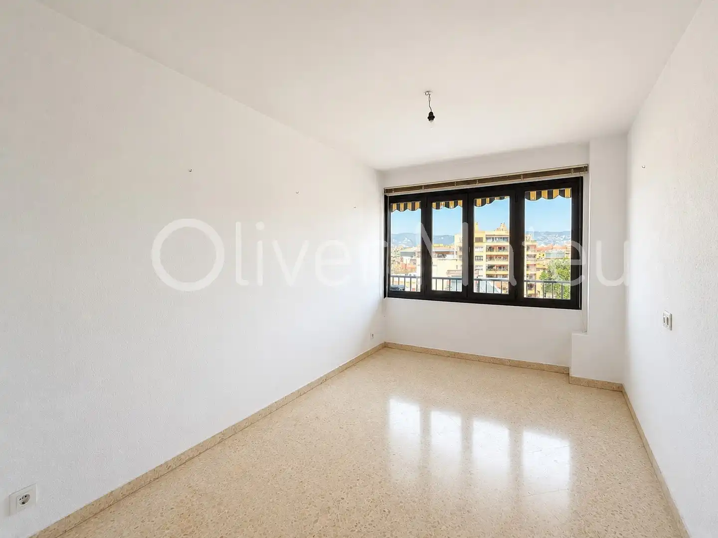 Habitación de Piso en venta en  Palma de Mallorca con Aire acondicionado y Balcón
