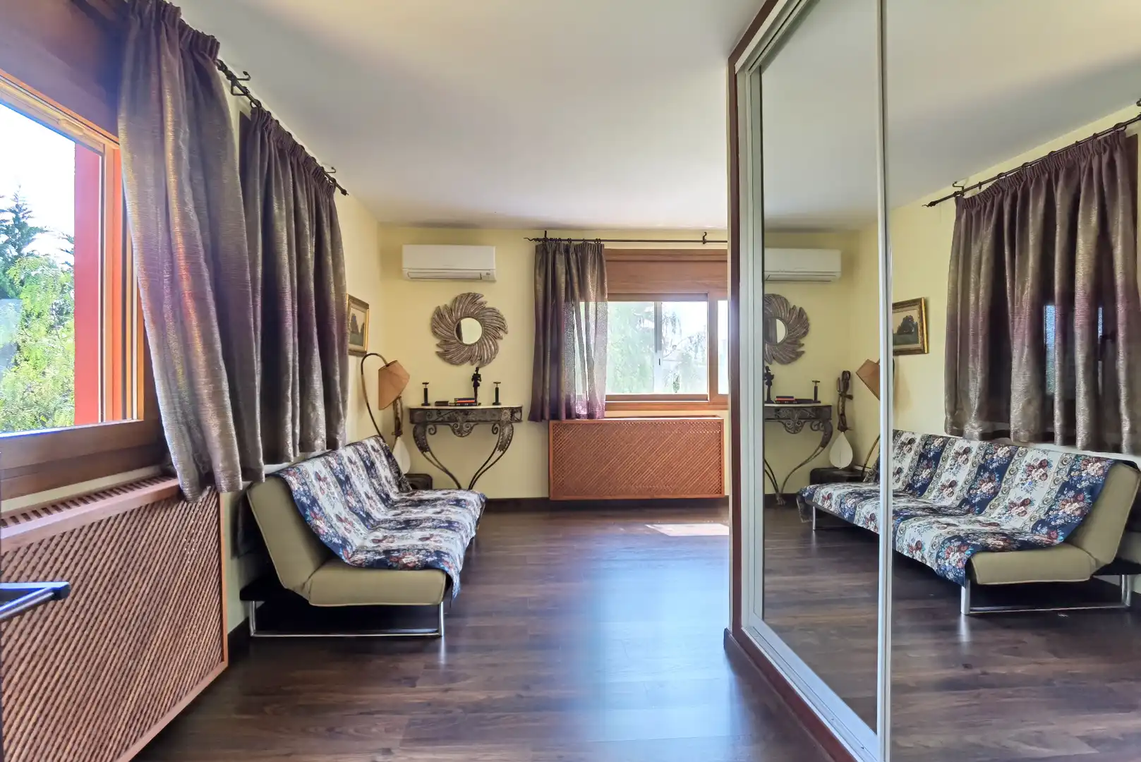 Habitación de Casa o chalet en venta en Empuriabrava con Aire acondicionado, Calefacción y Jardín privado