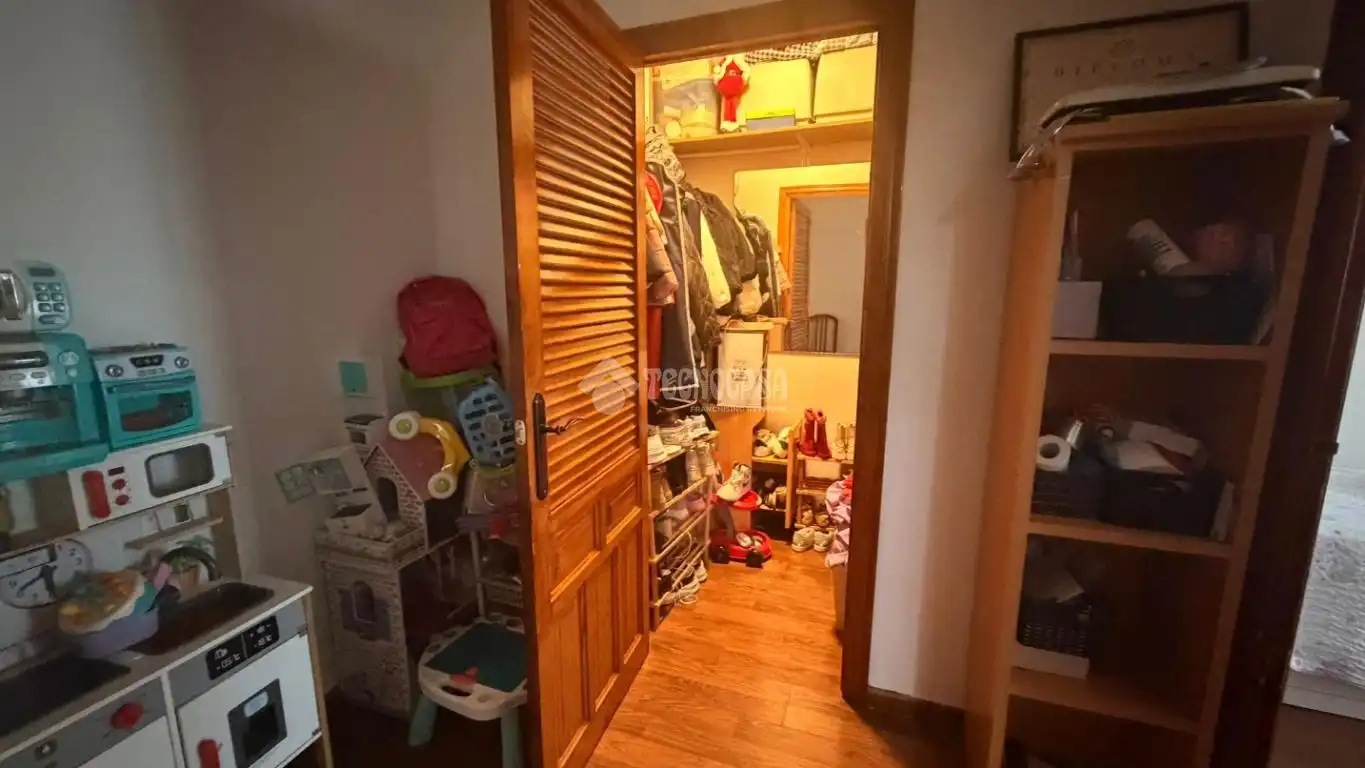 Piso en venta en Osuna con Calefacción, Terraza y Balcón
