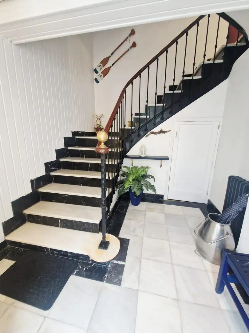 Casa adosada en venta en Soto del Barco con Calefacción y Terraza