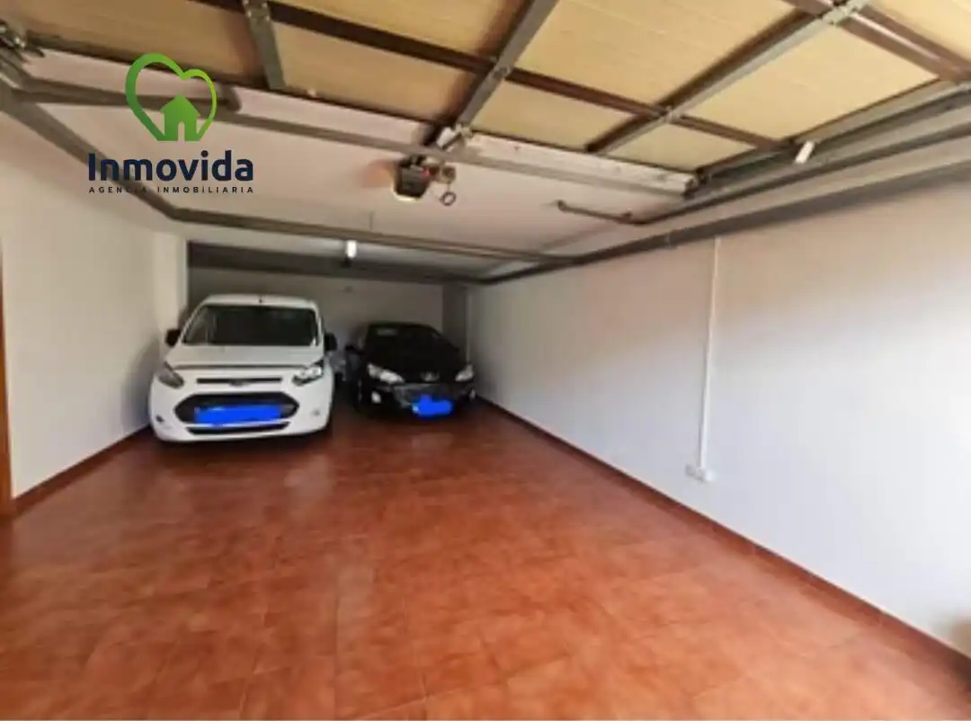 Parking of Houses for sale in Córdoba  with Air Conditioner, Terrace and Swimming Pool