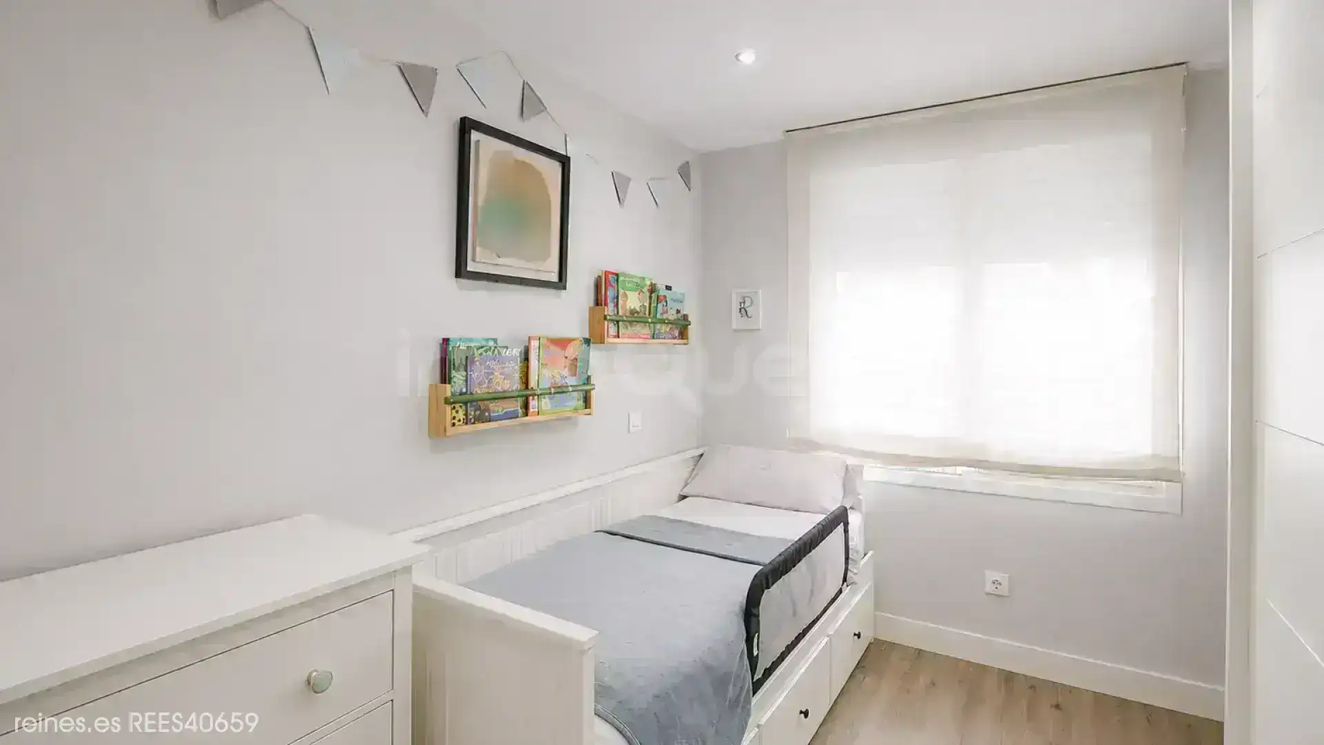 Habitación de Piso en venta en Madrid con Aire acondicionado y Calefacción