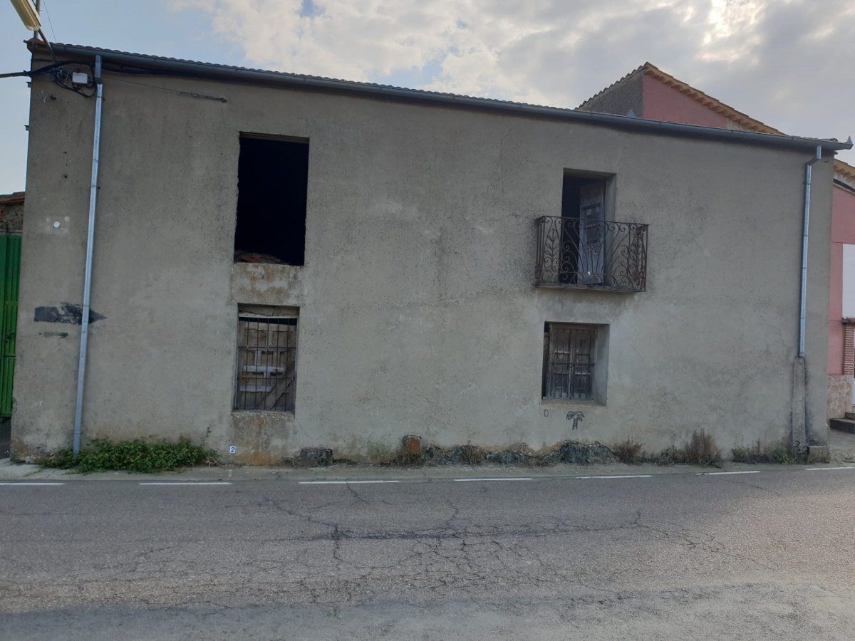 Exterior view of House or chalet for sale in Escurial de la Sierra
