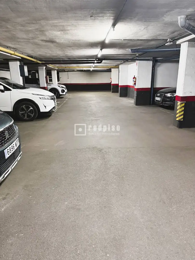 Parking de Garaje en venta en Madrid