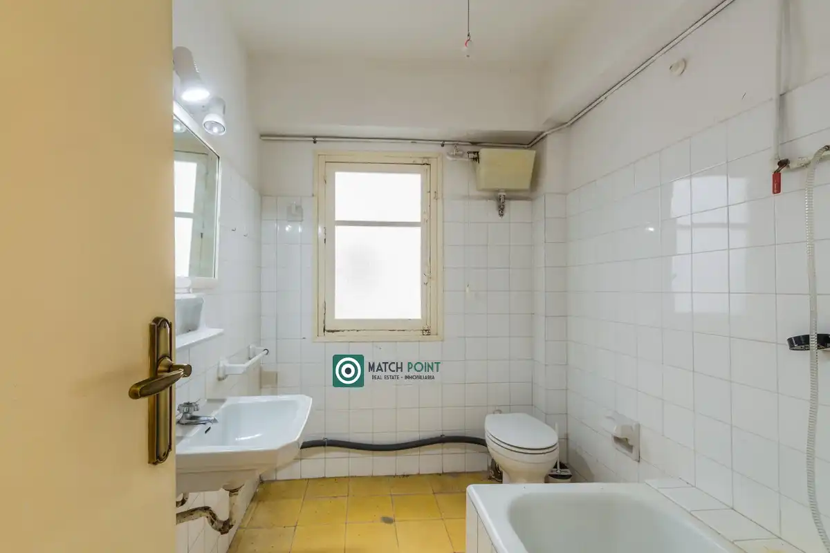 Bathroom of Flat for sale in Almuñécar