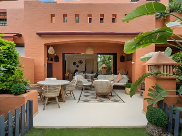 Reihenhaus mit Pool zum Verkauf in Milla de Oro