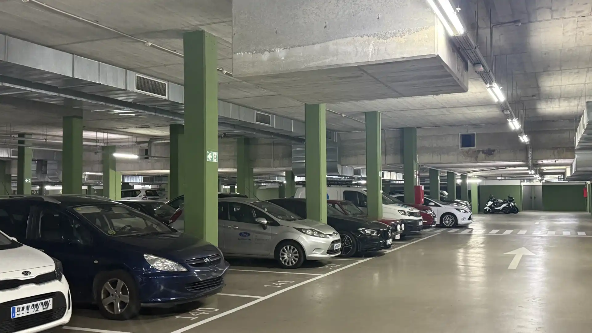 Parkplatz von Lagerraum zum Verkauf in Sant Joan Despí