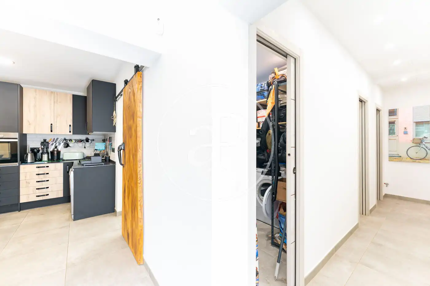 Wohnung zum Verkauf in  Palma de Mallorca mit Klimaanlage, Privatgarten und Terrasse