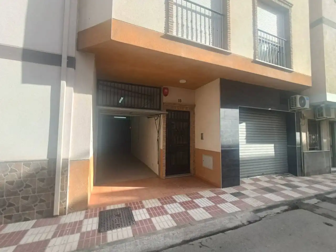 Vista exterior de Garaje en venta en Huétor Tájar