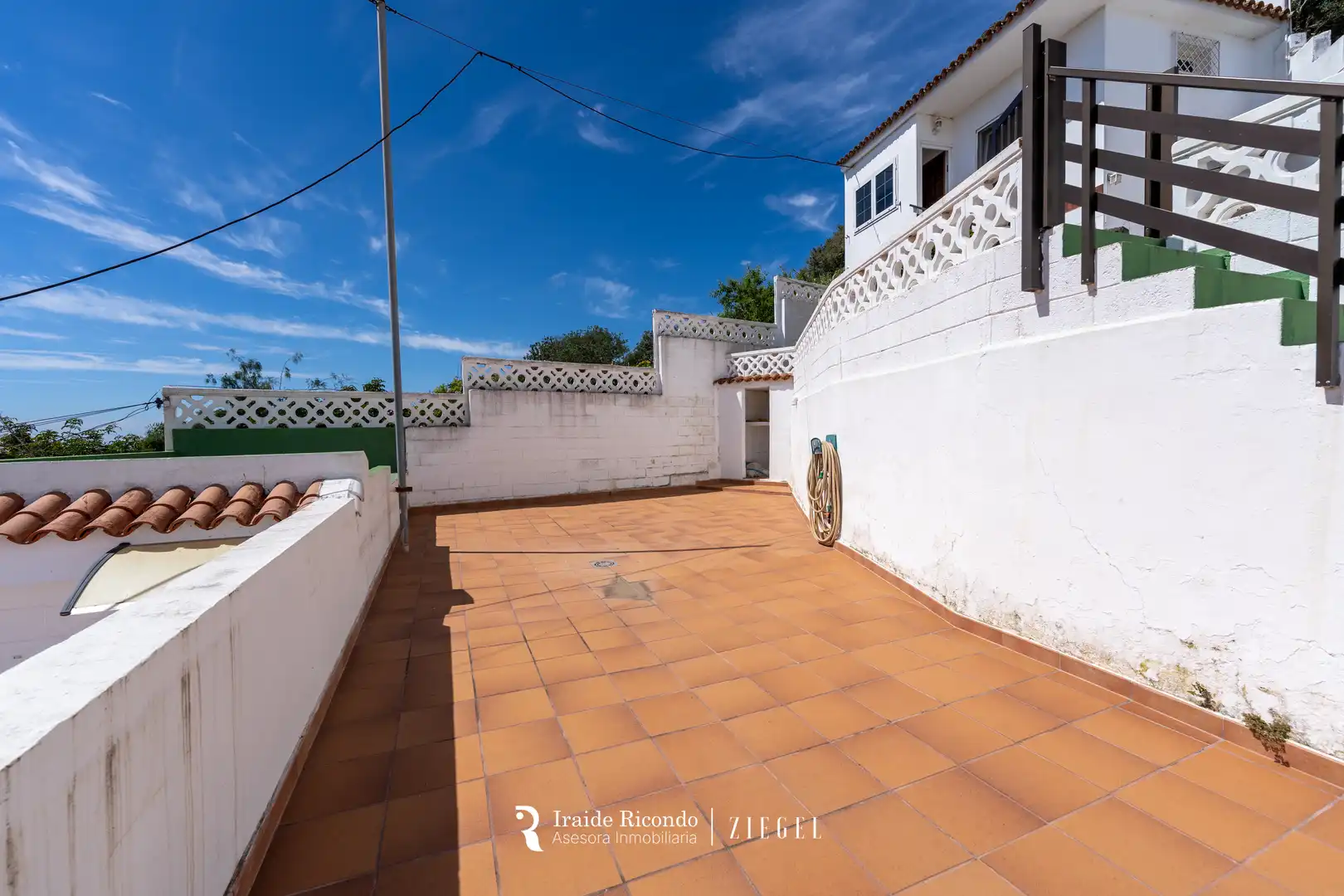 Exterior view of Houses for sale in Santa Brígida  with Air Conditioner, Private garden and Terrace