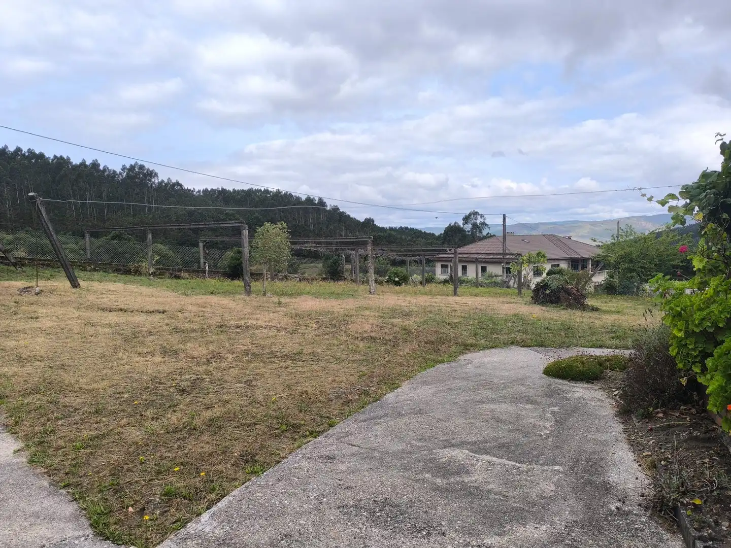 Casa o xalet en venda en Teo amb Jardí privat