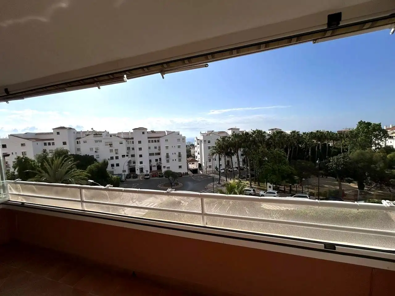 Vista exterior de Pis en venda en Benalmádena amb Aire condicionat, Calefacció i Terrassa