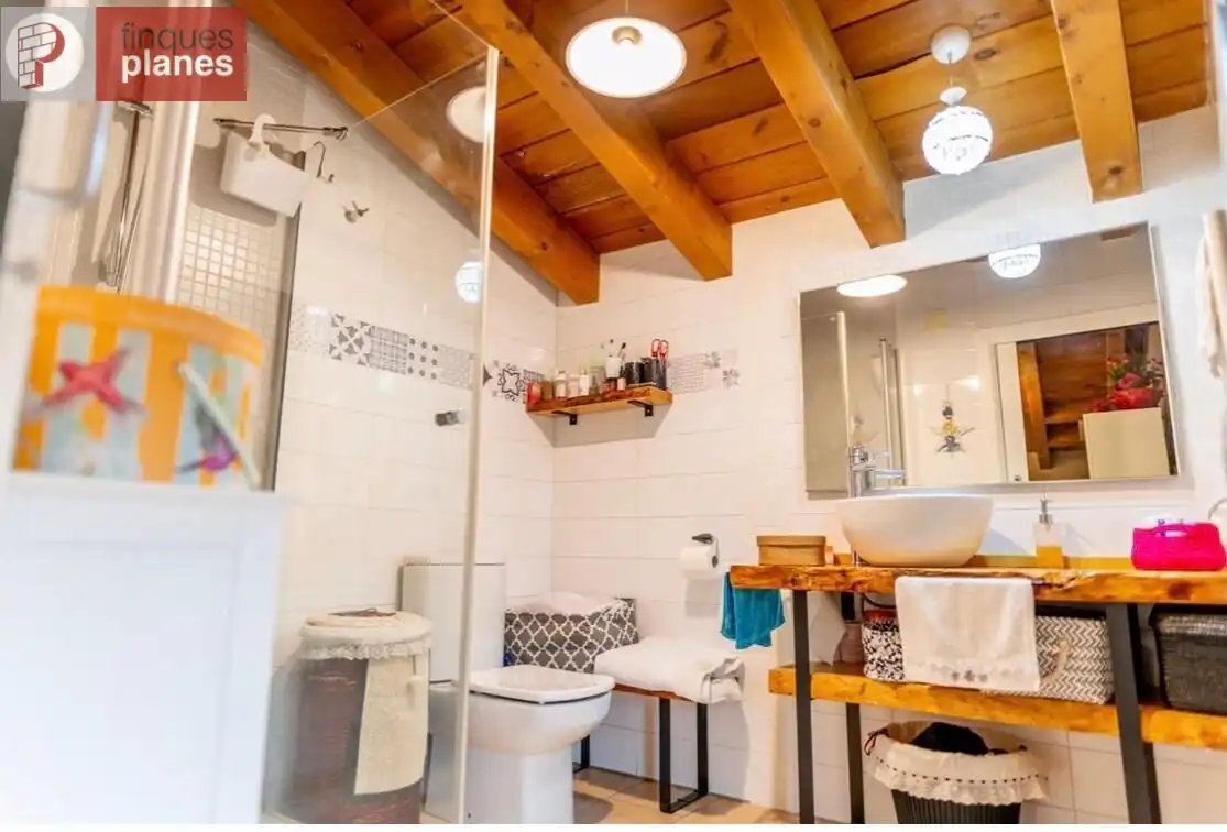 Bathroom of Country homes for sale in Arsèguel  with Air Conditioner and Terrace
