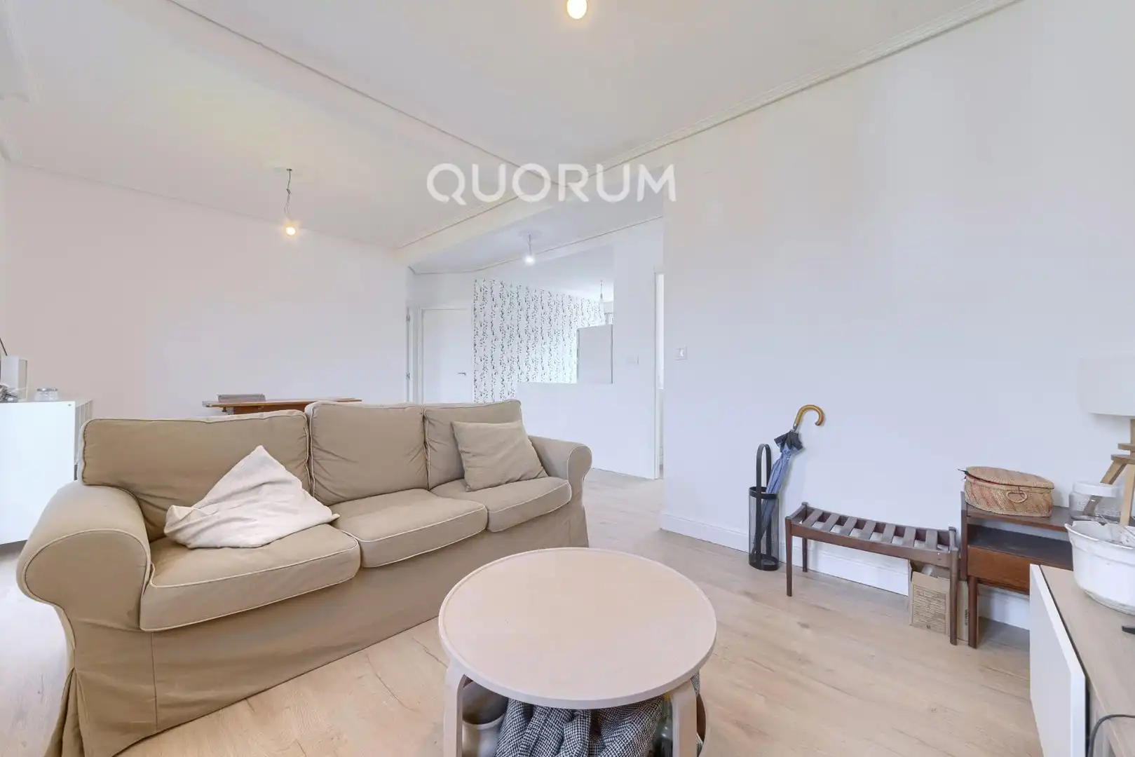 Wohnzimmer von Wohnung zum Verkauf in Arrigorriaga mit Parkett und Balkon
