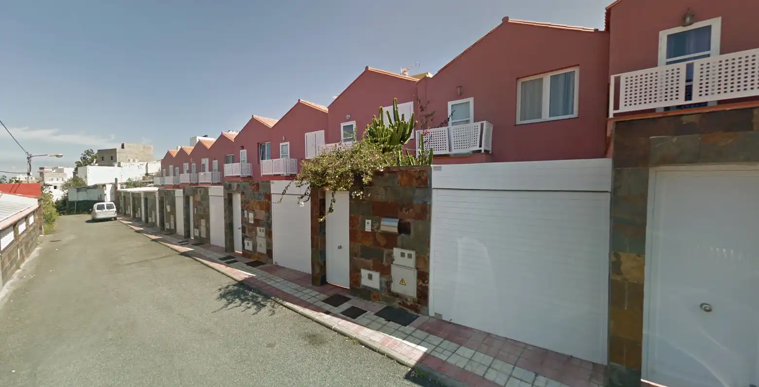 Maison mitoyenne à vendre à Calle Acoran, imagen 3