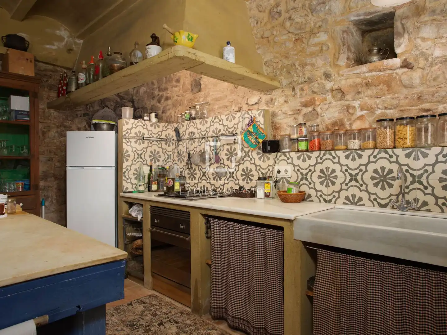 Kitchen of Country homes for sale in Banyoles  with Heating, Private garden and Terrace