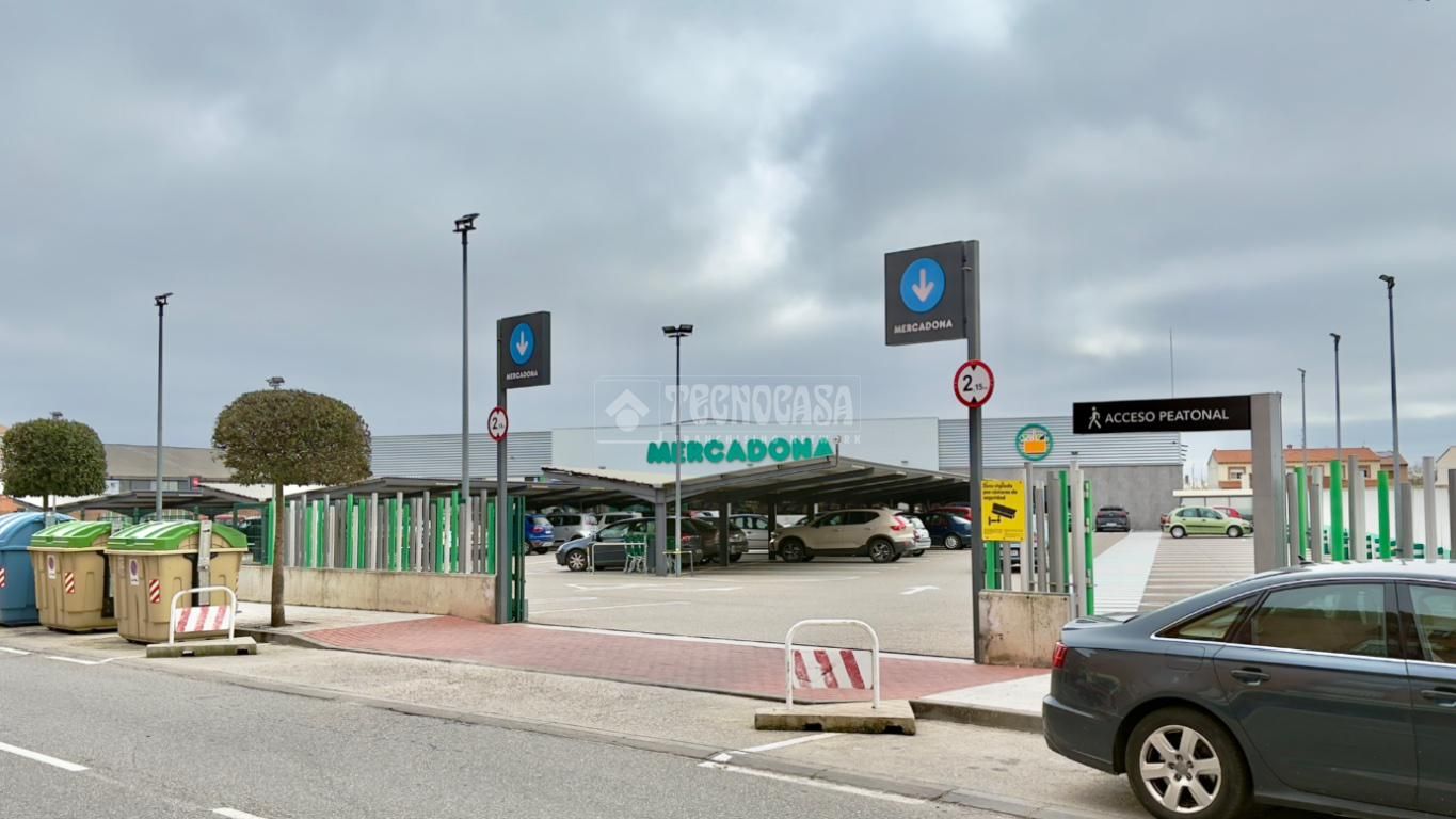 Aparcament de Pis en venda en Fuensalida amb Aire condicionat, Calefacció i Parquet