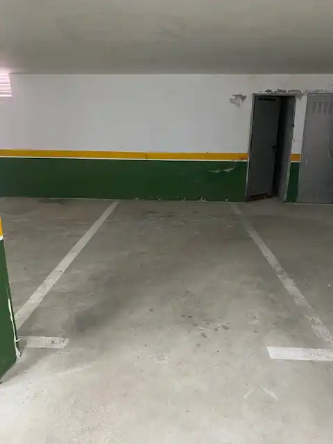 Parking de Apartamento en venta en Baiona con Calefacción, Parquet y Terraza