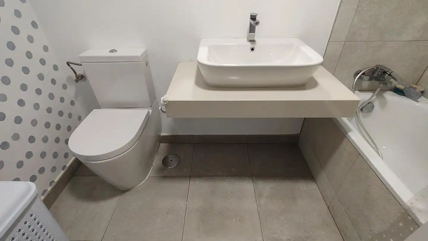 Bany de Planta baixa en venda en Córdoba amb Aire condicionat, Terrassa i Traster