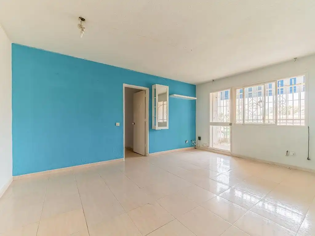 Living room of Flat for sale in Sevilla