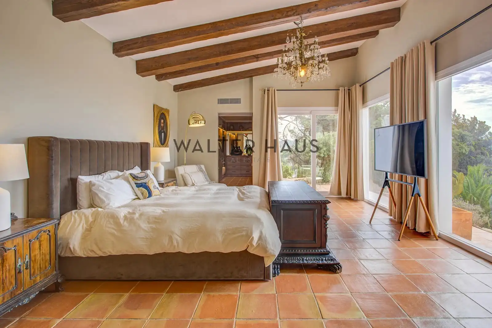 Chalet con piscina en venta en Carrer del Ripollès, imagen 15