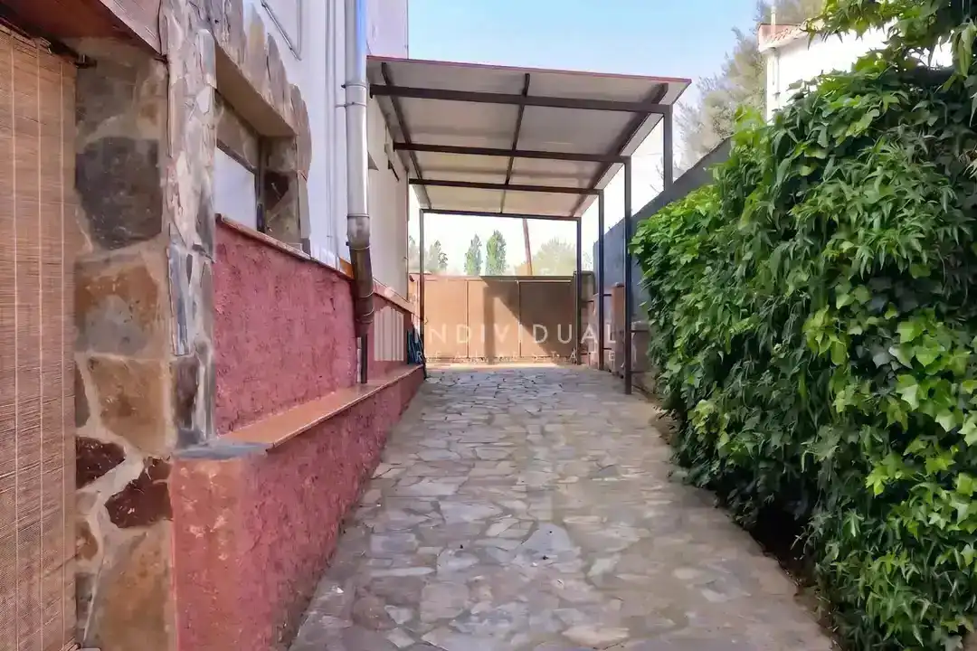 Casa o xalet en venda en Santa Eulàlia de Ronçana amb Aire condicionat, Calefacció i Jardí privat