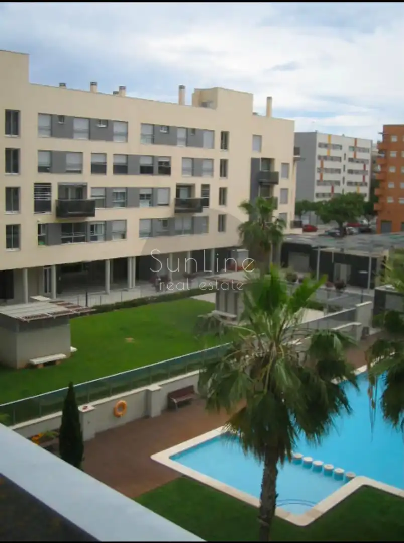 Piso de alquiler en Valencia con Aire acondicionado, Amueblado y Balcón