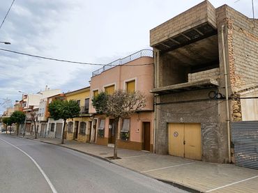 Business premises for sale in Avenida General Páramo 26