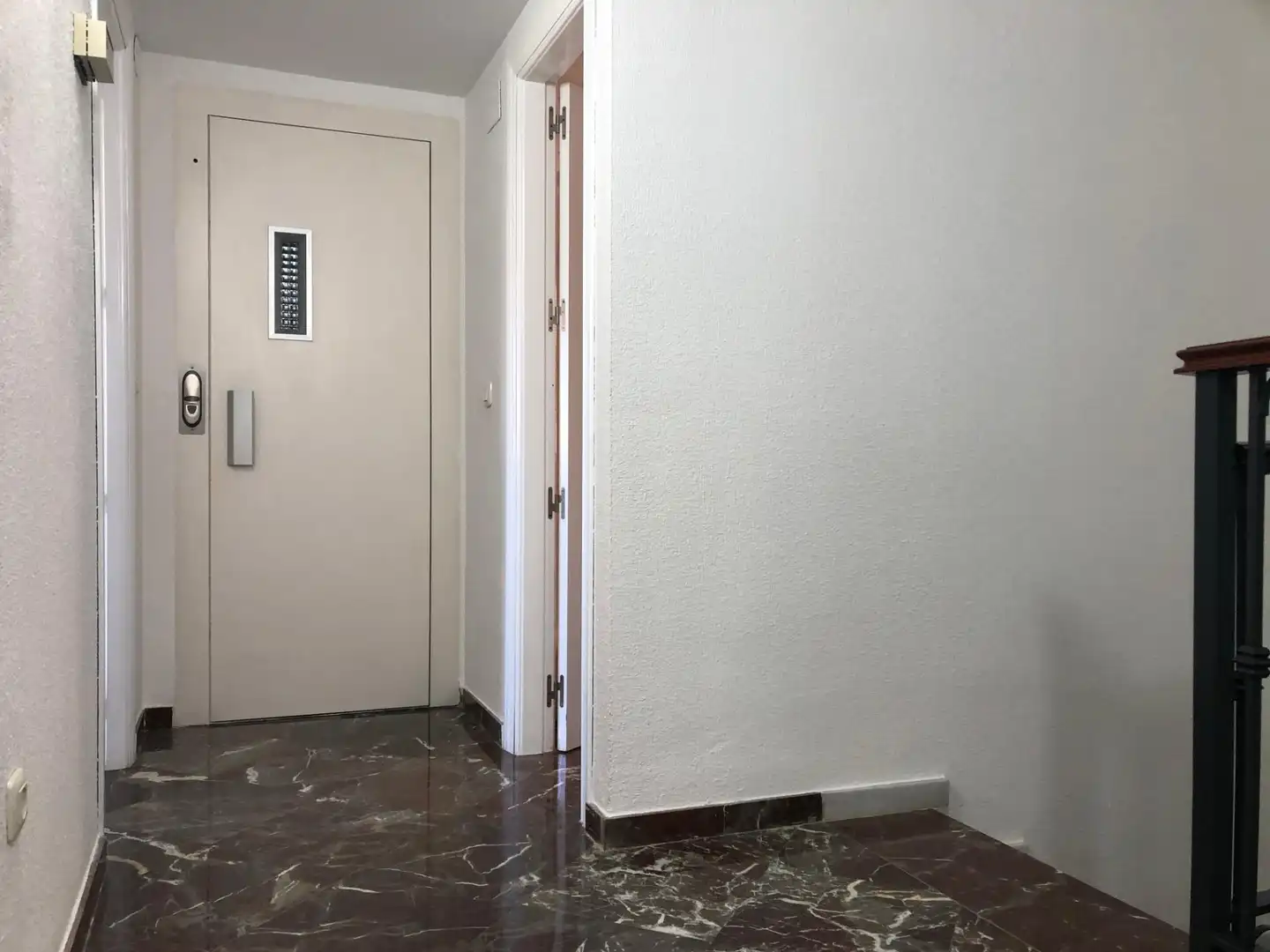 Casa o xalet en venda en Jaén amb Terrassa, Traster i Balcó