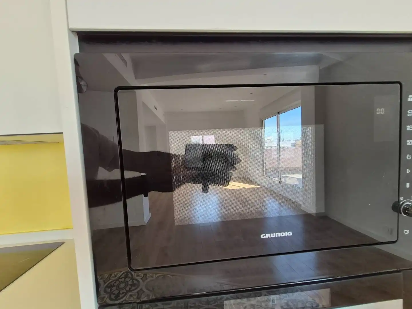 Living room of Attic for rent in Valencia  with Air Conditioner, Parquet flooring and Terrace