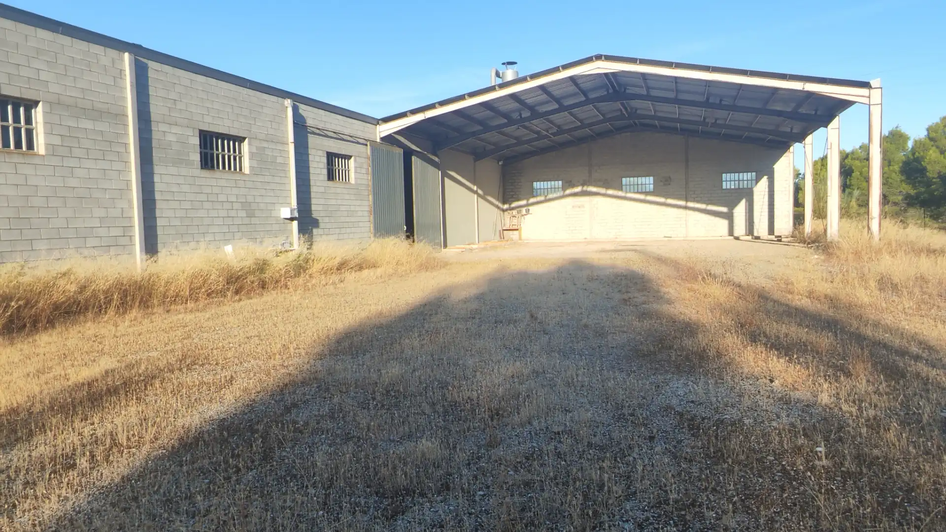 Industrial building for sale in Calle Río Gállego 20, imagen 10