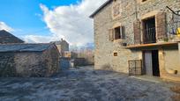 Vista exterior de Casa o xalet en venda en Llívia amb Calefacció, Jardí privat i Parquet