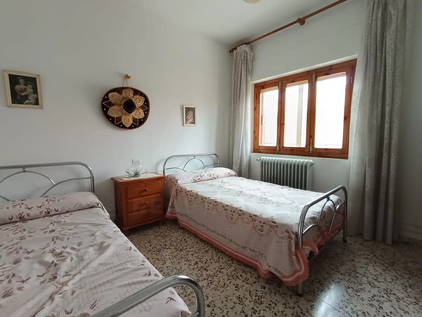 Habitación de Casa o chalet en venta en Baza con Aire acondicionado, Calefacción y Terraza