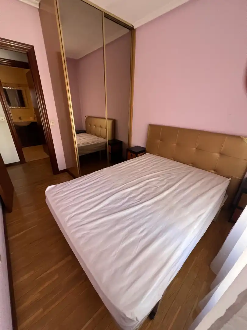 Schlafzimmer von Wohnung zum Verkauf in  Logroño mit Heizung, Parkett und Terrasse