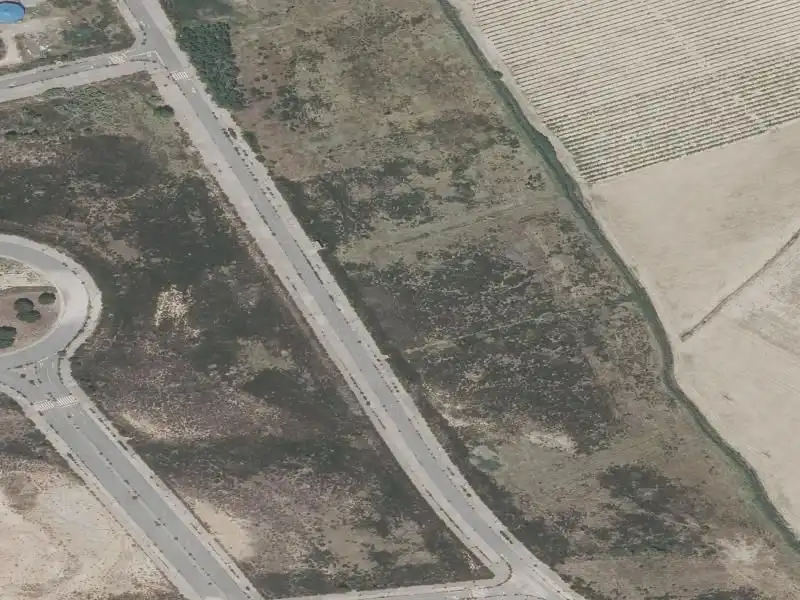 Wohnbaugrundstück zum Verkauf in Urbanización las Cañas, imagen 2