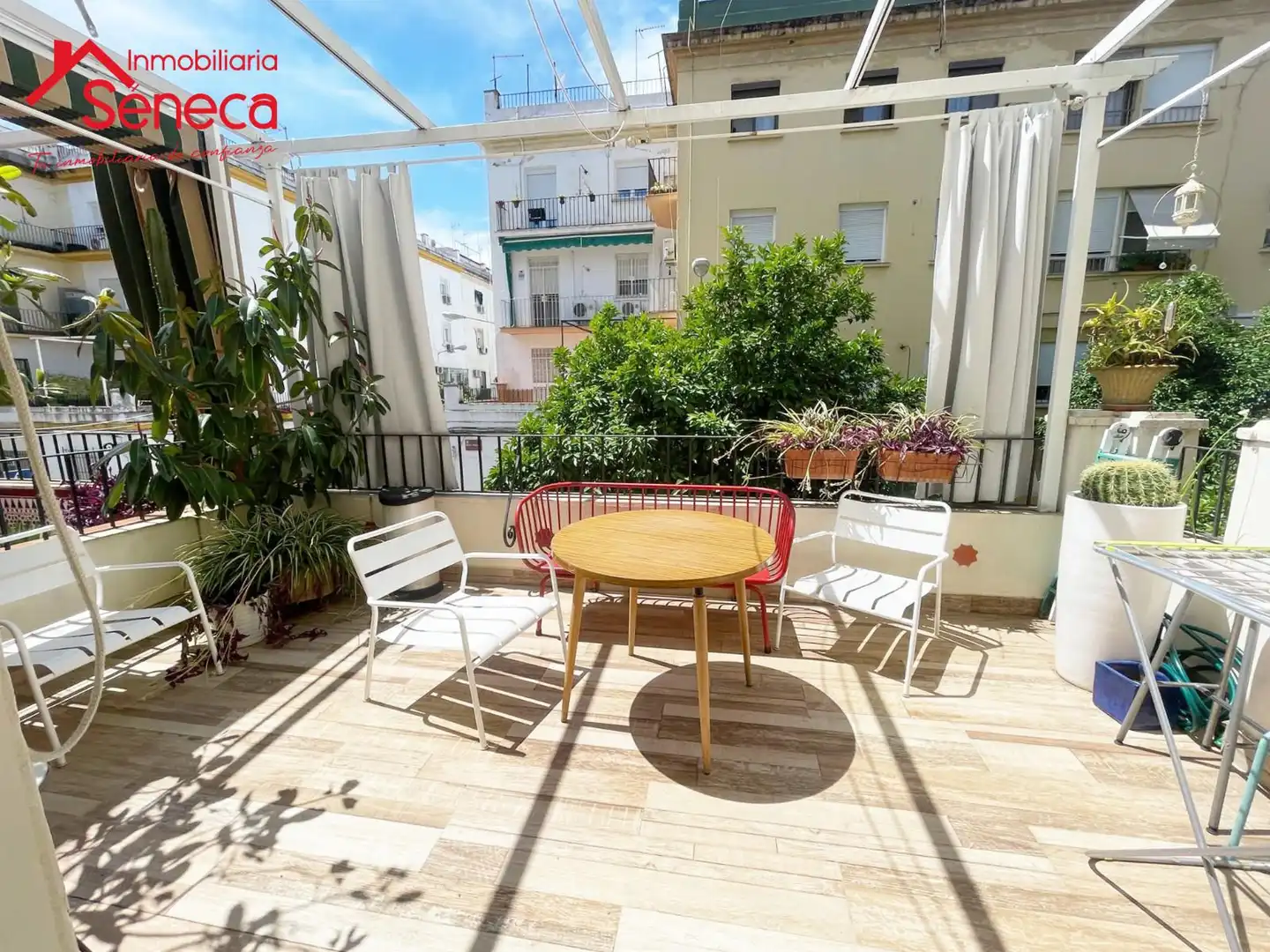Terrasse von Wohnung zum Verkauf in  Córdoba Capital mit Klimaanlage, Terrasse und Abstellraum