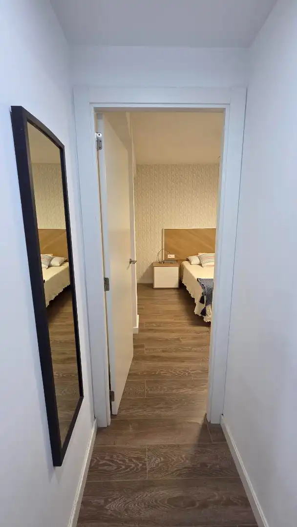 Habitación de Piso de alquiler en Valencia con Aire acondicionado, Amueblado y Horno