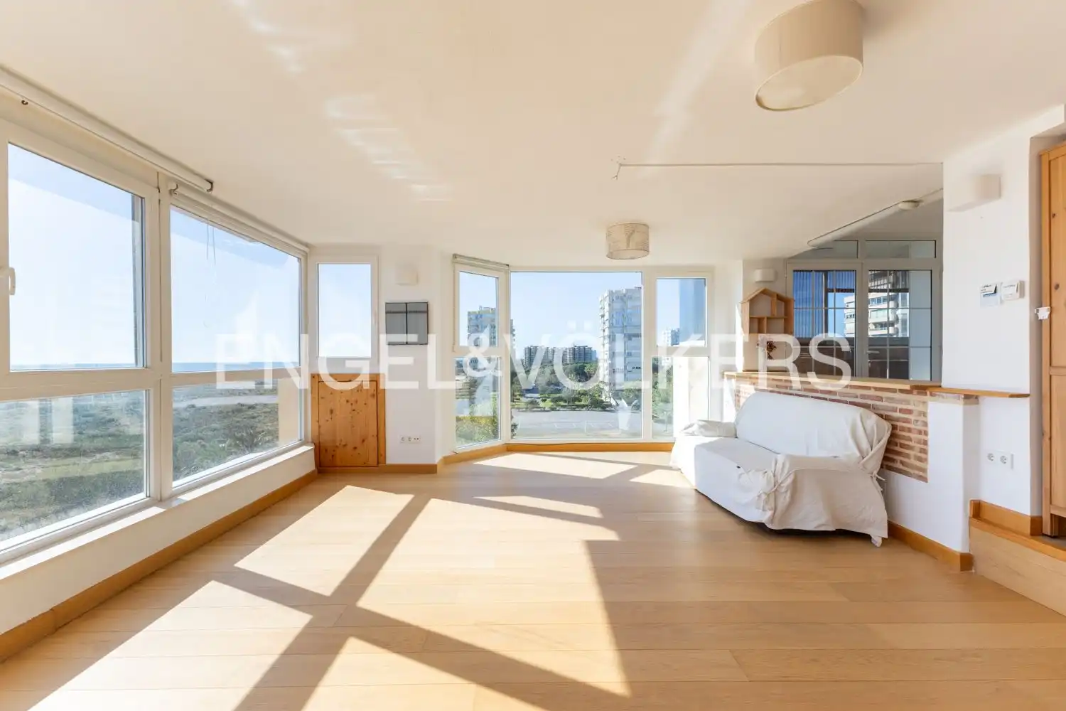Exterior view of Flat for sale in Valencia  with Heating and Swimming Pool