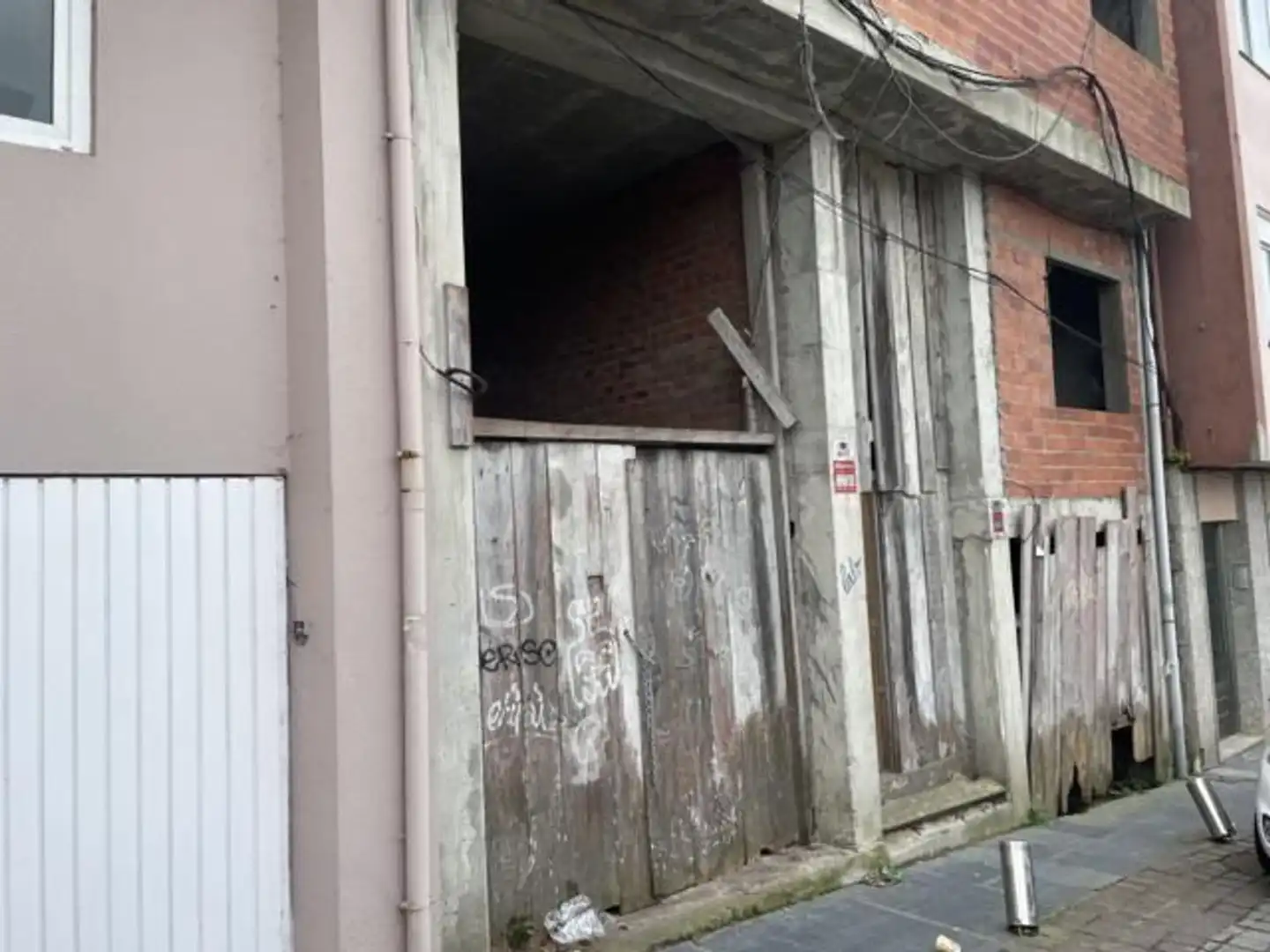 Vista exterior de Edifici en venda en Ortigueira