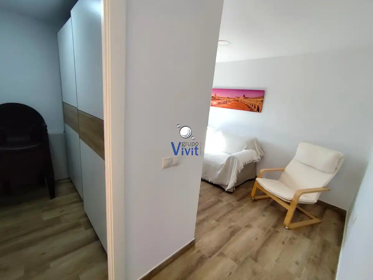 Sala d'estar de Casa o xalet en venda en Alcalá de Guadaira amb Aire condicionat i Traster