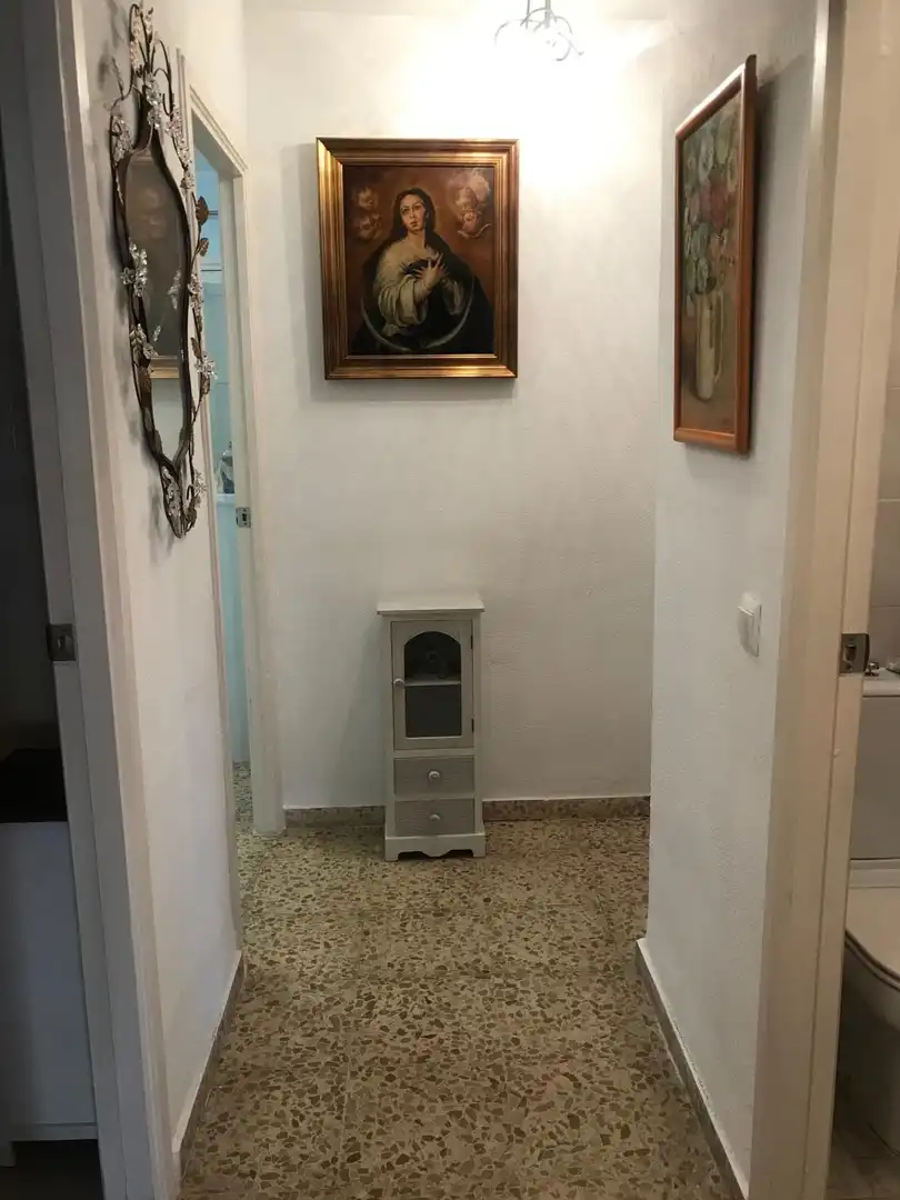 Wohnung zur Miete in Sevilla mit Klimaanlage, Terrasse und Möbliert