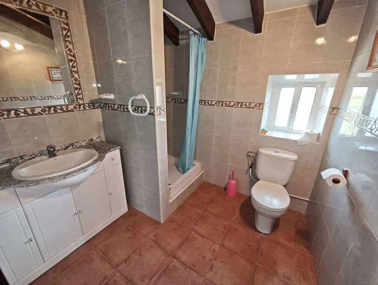 Baño de Finca rústica en venta en Yecla con Terraza y Amueblado