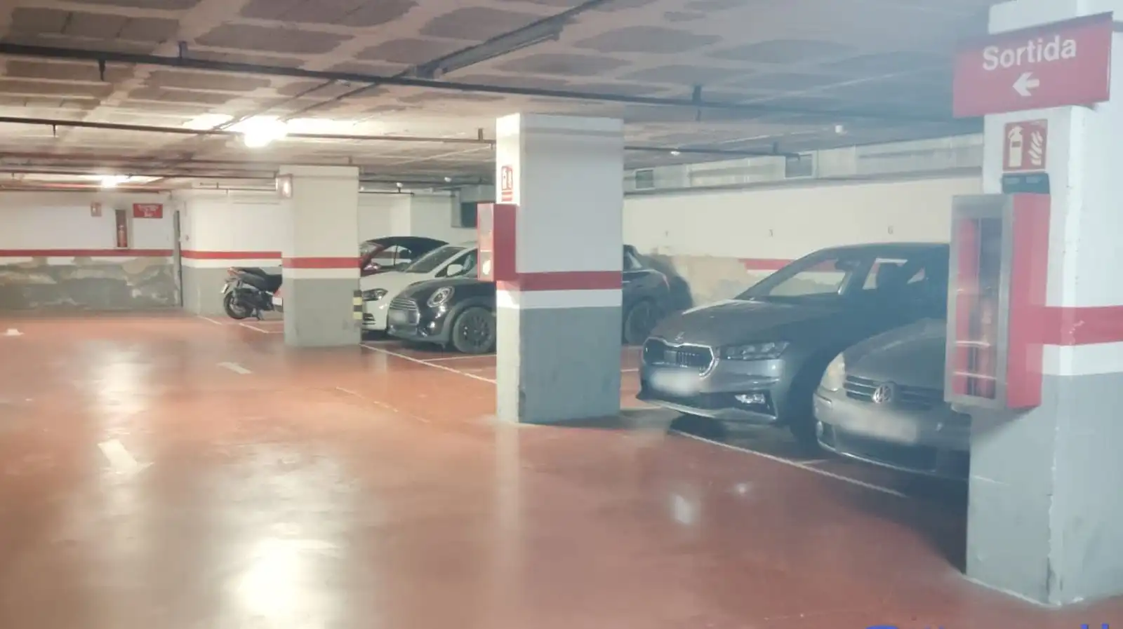 Parkplatz von Garage zur Miete in Barcelona
