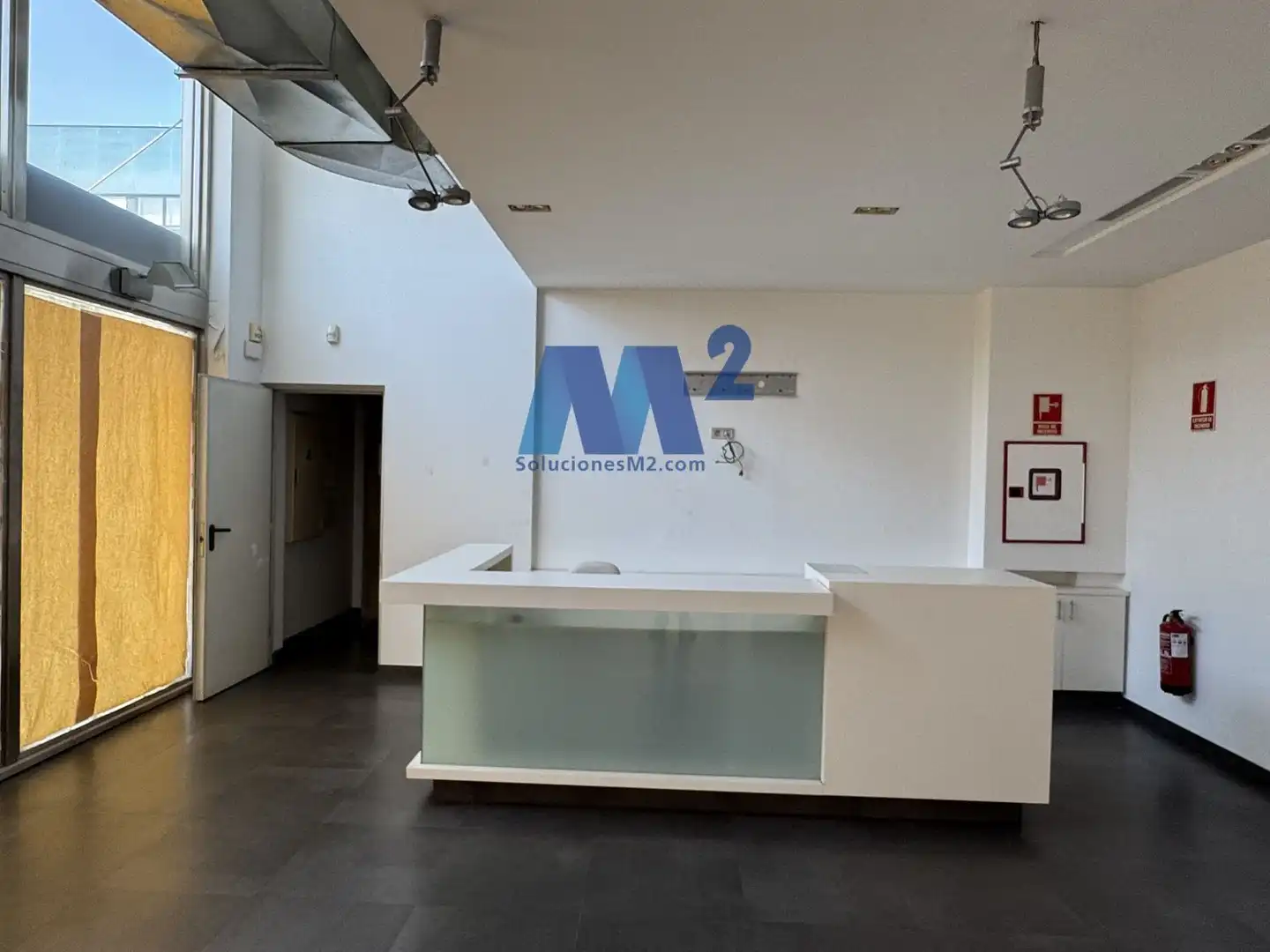 Nave industrial en venta en Alcobendas