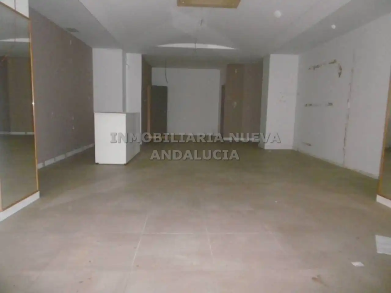 Local comercial de lloguer a Centro, imagen 2