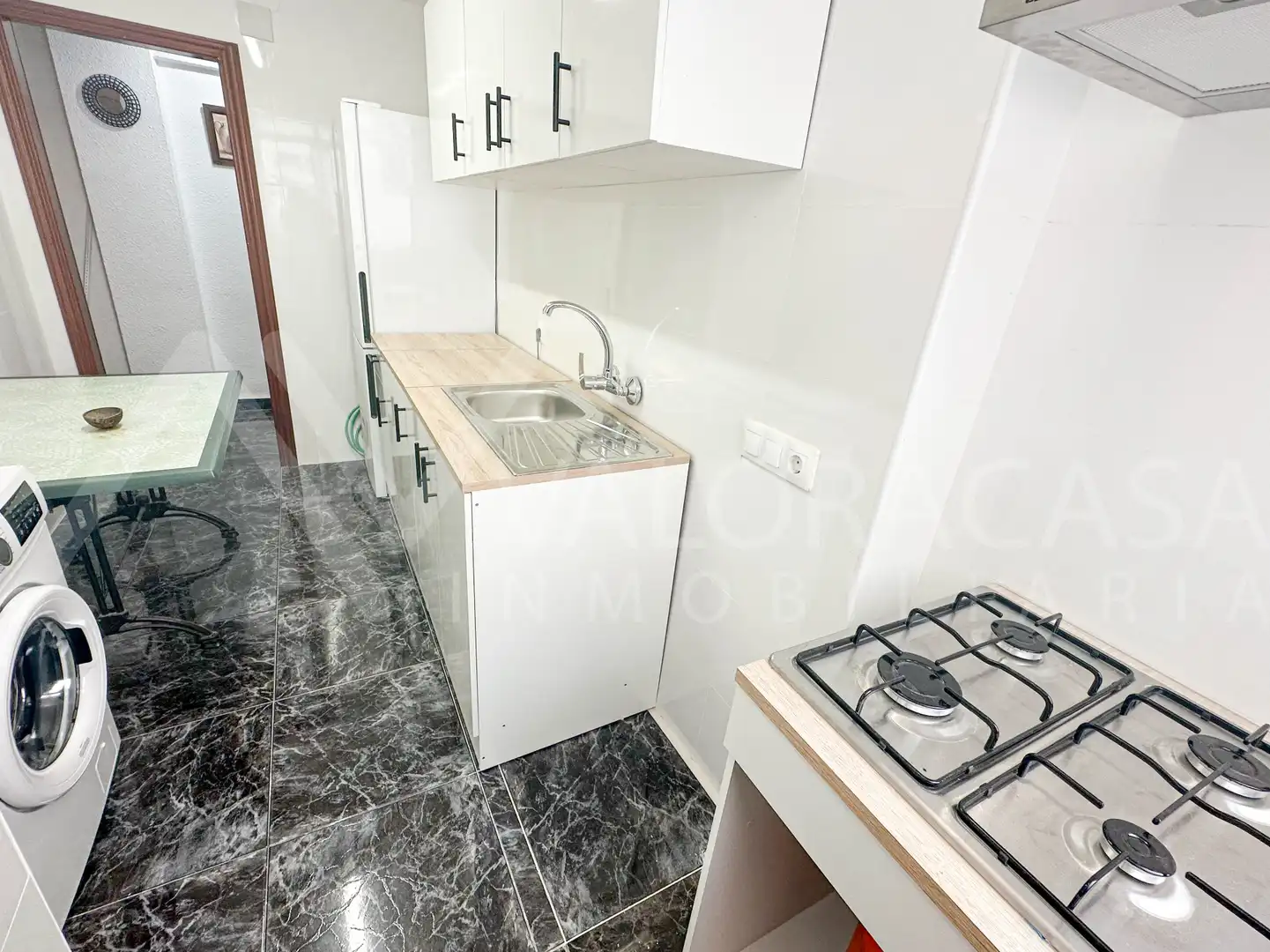 Kitchen of Flat for rent in Carretera de Cádiz