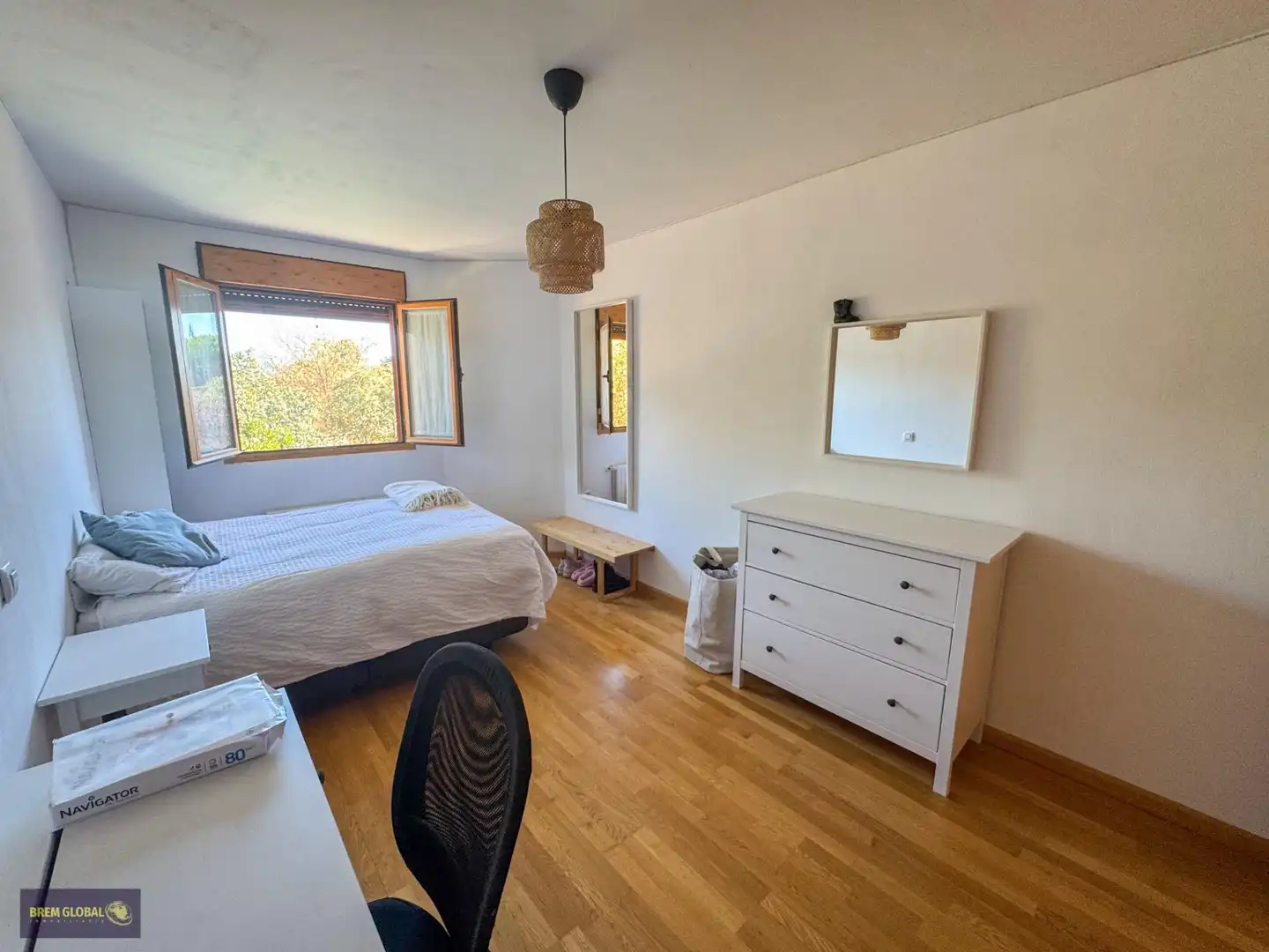 Habitación de Casa adosada en venta en Lozoyuela-Navas-Sieteiglesias con Calefacción, Jardín privado y Terraza