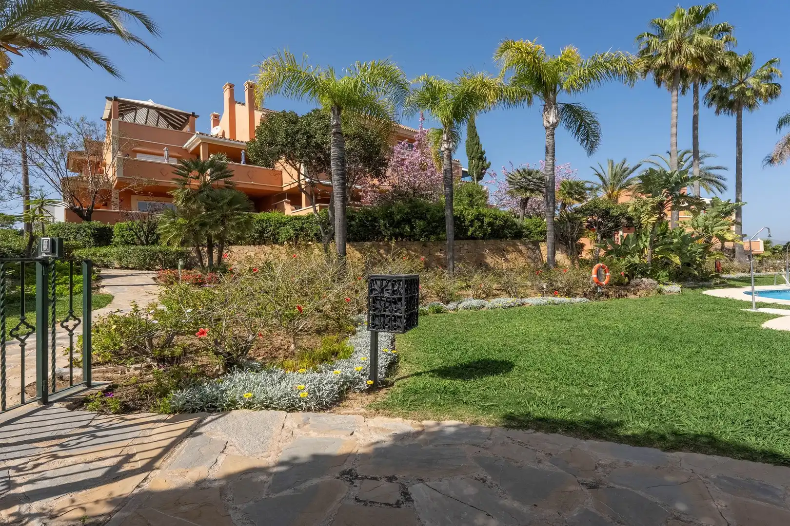 Ático con terraza en venta en Nueva Andalucía, imagen 42