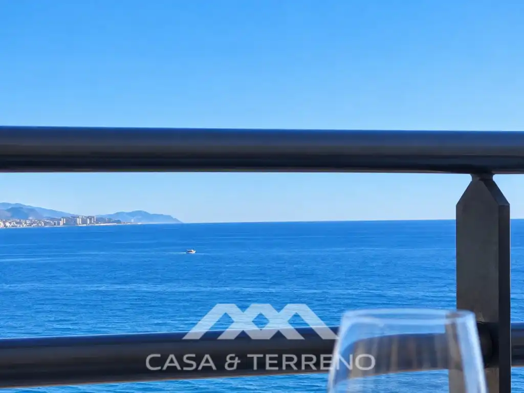 Wohnung zur Miete in Calle Mar Cantábrico, Poniente - Faro